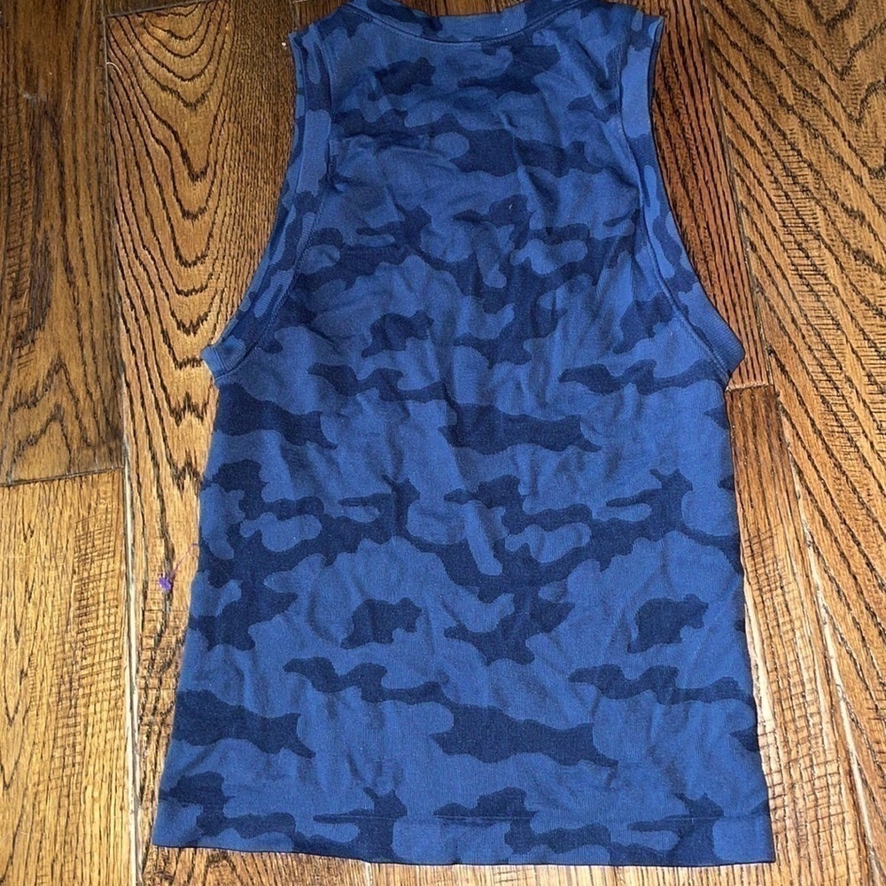 Peloton Camo Seamless Racerback Tank Top - Picture 3 of 4
